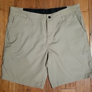 NWOT Hawke & Co. Mens hybrid shorts